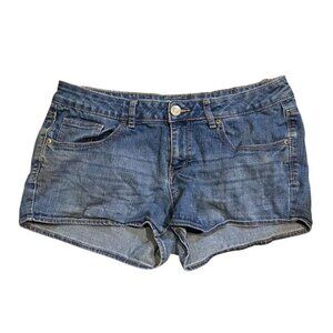 SO 5-Pocket Denim Shorts Size 15